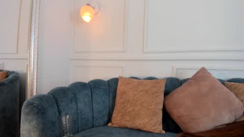 Snapshot of sofi_moreno chatting on 12.29.24 Sofi online show from 12.29.24