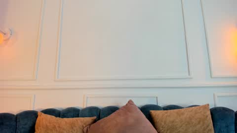 Snapshot of sofi_moreno chatting on 12.31.24 Sofi online show from 12.31.24