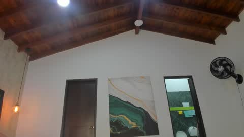 Snapshot of sofi_moreno chatting on 09.19.25 Sofi online show from 09.19.25