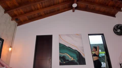 Snapshot of sofi_moreno chatting on 10.29.25 Sofi online show from 10.29.25