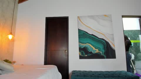 Snapshot of sofi_moreno chatting on 11.30.25 Sofi online show from 11.30.25