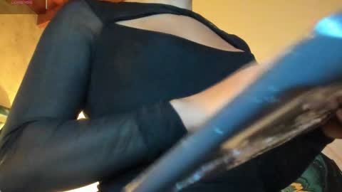 Snapshot of sofi_moreno chatting on 12.01.25 Sofi online show from 12.01.25