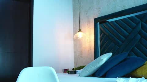 Sofi online show from 04.09.26