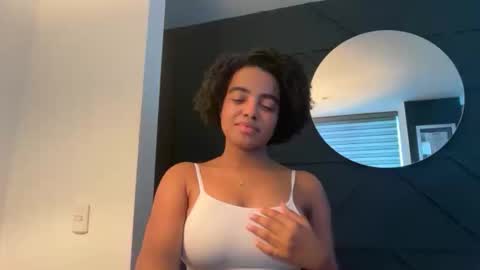 Sofi online show from 04.08.26