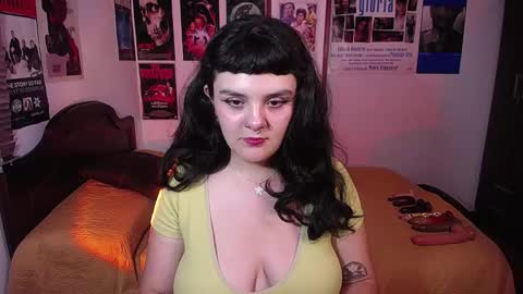 Snapshot of sofia_coolle chatting on 01.05.26 Sofi online show from 01.05.26