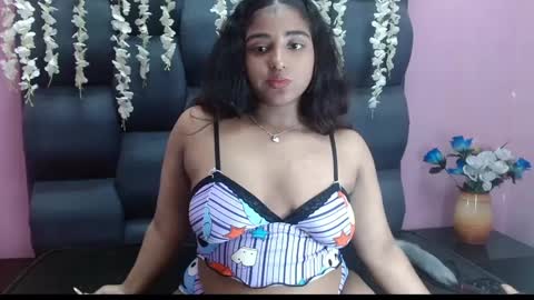 Snapshot of sofia_hernandeez_ chatting on 02.09.25 Sofi online show from 02.09.25