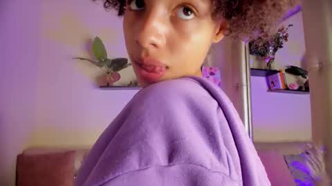 S O F I A  online show from 03.19.26