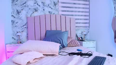 Sofia online show from 11.20.25