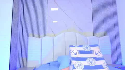 Sofia online show from 12.16.25