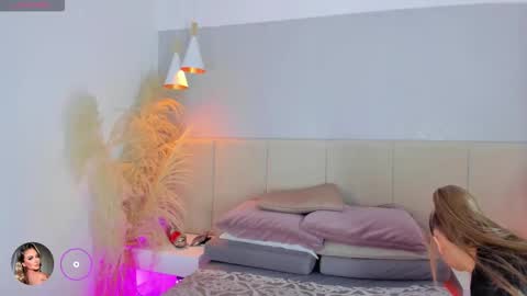 Snapshot of sofia_pamela chatting on 01.17.26 SOFIA PAMELA online show from 01.17.26