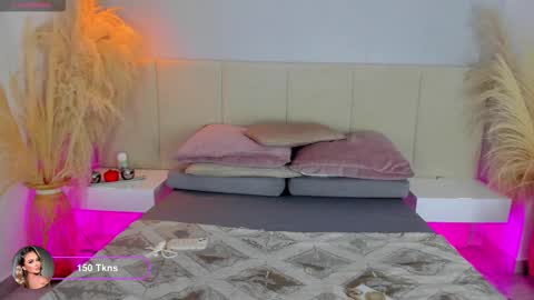 Snapshot of sofia_pamela chatting on 02.05.26 SOFIA PAMELA online show from 02.05.26