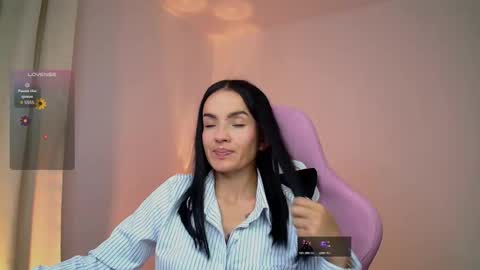 Snapshot of sofia_sb chatting on 10.08.25 Jessica Sofia  online show from 10.08.25