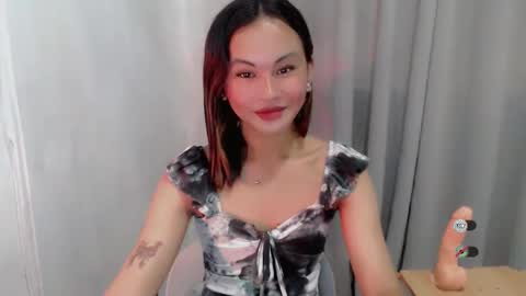 Snapshot of sofia_sweetheart18 chatting on 12.02.25 sofia_sweetheart18 online show from 12.02.25