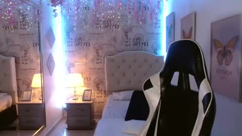 Sofia Tanaka online show from 09.16.25