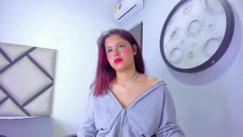 Sofa online show from 02.01.26