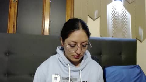 Sofa online show from 09.29.25