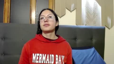 Sofa online show from 09.30.25