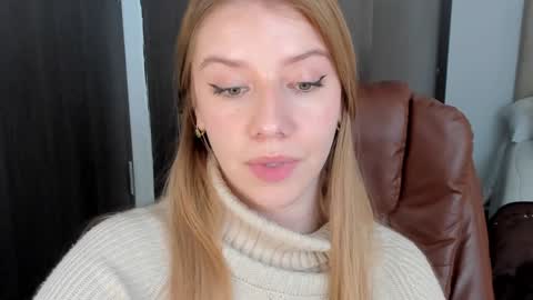 Snapshot of sofia_woodss chatting on 01.29.25 Sofia online show from 01.29.25