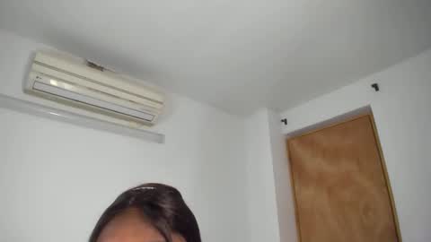 Sofia online show from 02.04.25