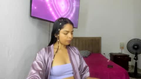 Danna Sofia online show from 10.15.25