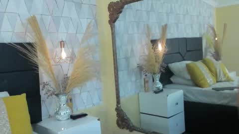 Snapshot of sofiacastano chatting on 02.25.26 sofia online show from 02.25.26