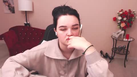 SofiaJohanes online show from 12.09.24