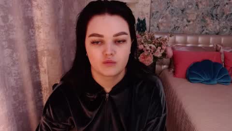 SofiaJohanes online show from 01.15.25