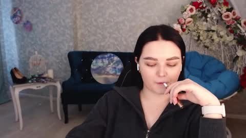 SofiaJohanes online show from 01.16.25