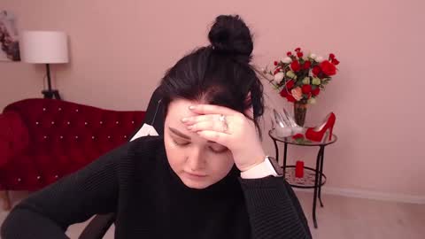 SofiaJohanes online show from 01.20.25