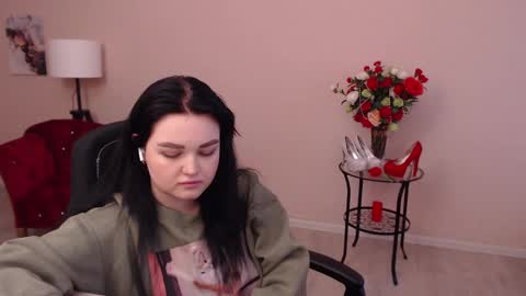 SofiaJohanes online show from 01.21.25