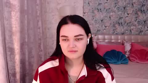 SofiaJohanes online show from 01.24.25