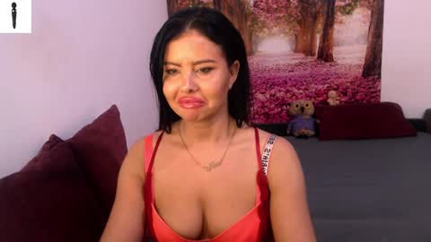 sofialiub online show from 12.18.24