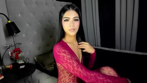sofiamojic online show from 07.23.26