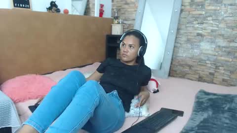 love online show from 02.28.25