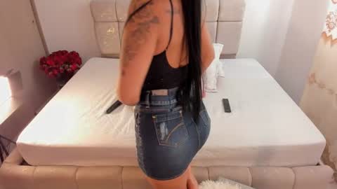 Snapshot of sofiaross1 chatting on 06.24.26 SOFIA independent model online show from 06.24.26