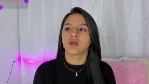 Danna Sofia online show from 02.24.25