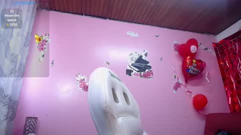 Snapshot of sofii_cute01 chatting on 03.03.25 sofii_cute01 online show from 03.03.25