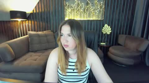 sofii_darling online show from 05.10.26