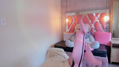 Snapshot of sofii_miller_ chatting on 12.06.24 online show from 12.06.24