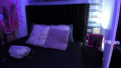 Sofia online show from 01.24.25