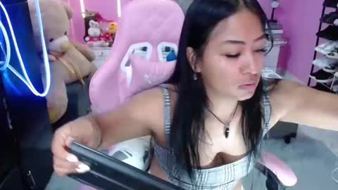 sofia Dreams online show from 10.23.25