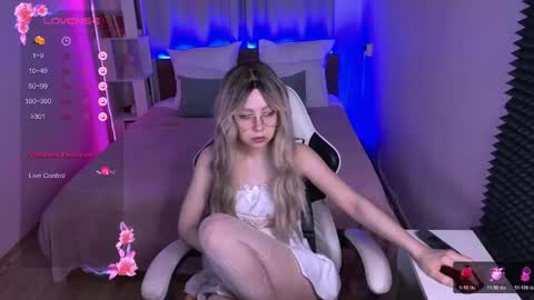 Sofia online show from 04.13.26