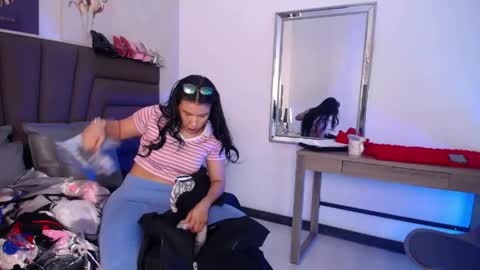      online show from 04.15.26