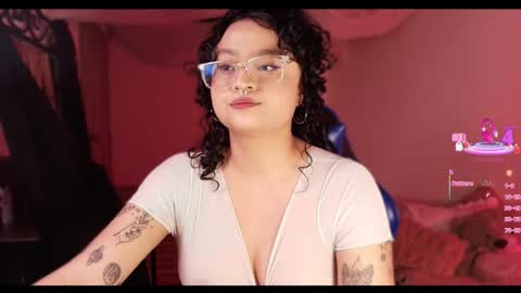 Demi Sofia online show from 12.05.25