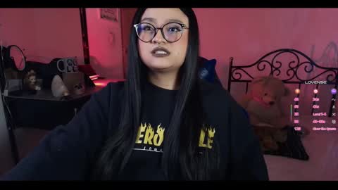 Demi Sofia online show from 03.03.26