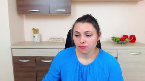 Snapshot of soft_lilly chatting on 10.22.25 Lilly online show from 10.22.25