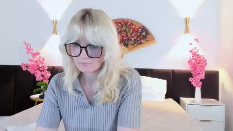 softsunrise online show from 11.04.25