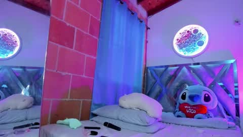 Snapshot of sofybank chatting on 10.30.25 sofybank online show from 10.30.25