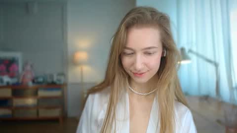 Bella online show from 02.27.25