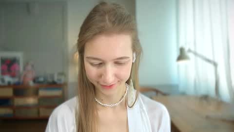 Bella online show from 02.27.25